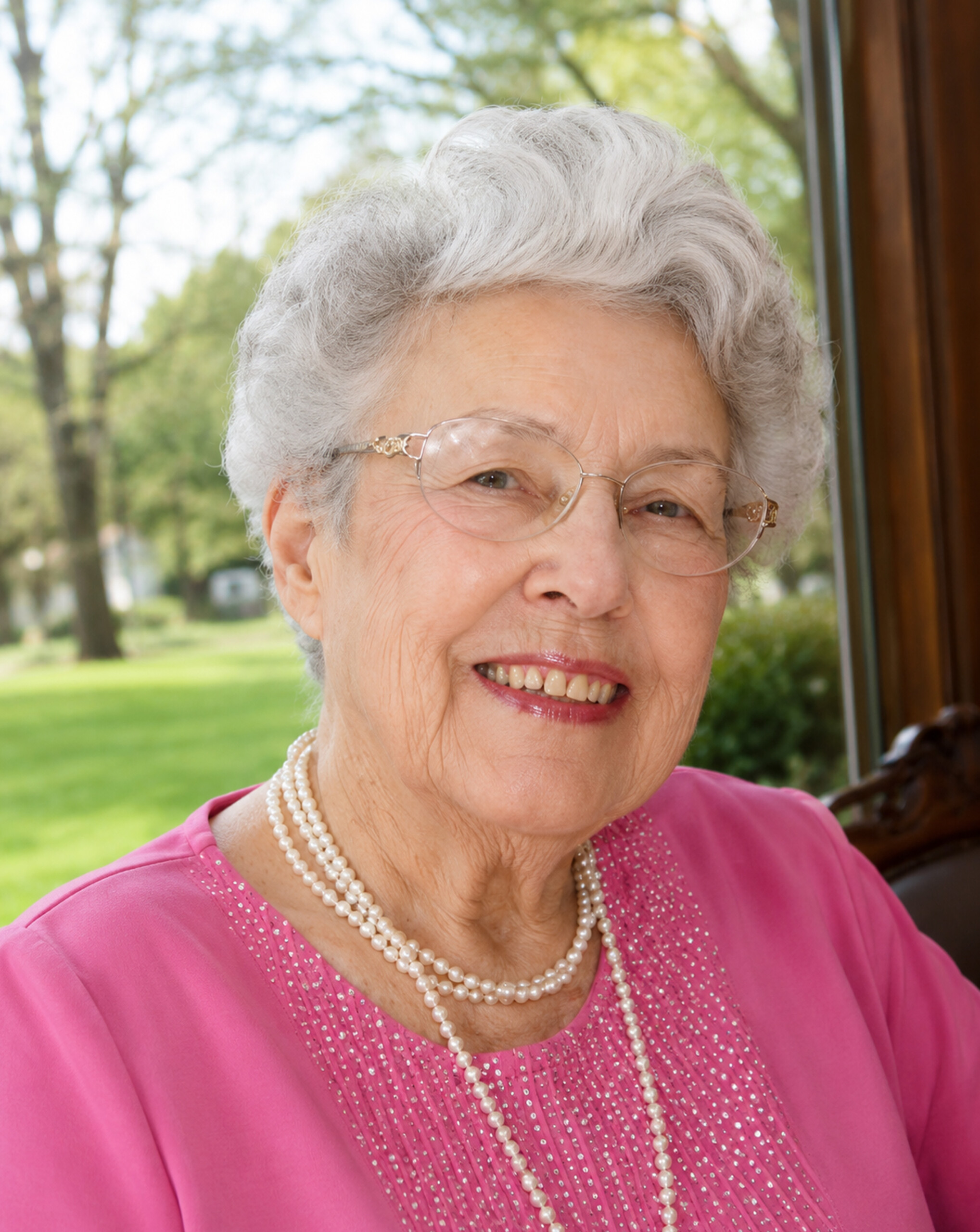 Nancy-Leatherdale-Cropped Nancy Leatherdale